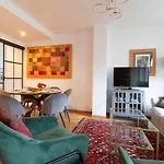 Casa Pilar - Games - - Views - Parking - Wifi 펜션 에스칼리아