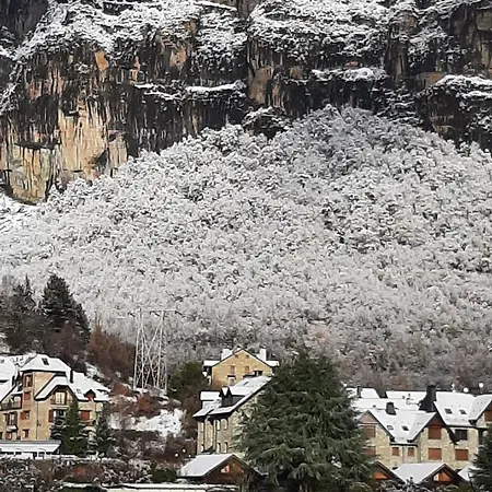 Casa Pilar - Games - - Views - Parking - Wifi * Эскаррилья