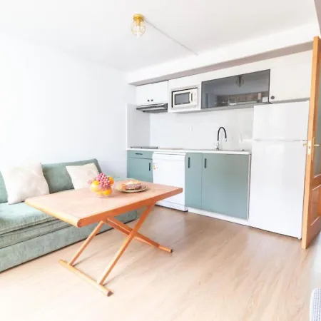 Casa Escarrilla,10 Personas, Vistas&patio, Game Эскаррилья