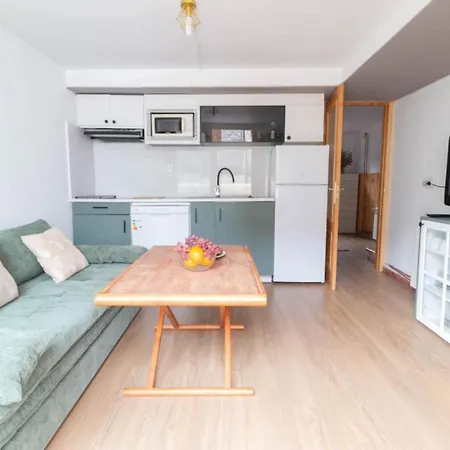 Casa Escarrilla,10 Personas, Vistas&patio, Game Эскаррилья