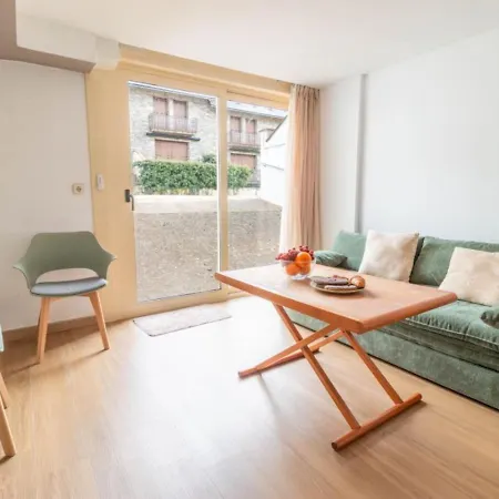 Casa Escarrilla,10 Personas, Vistas&patio, Game Эскаррилья